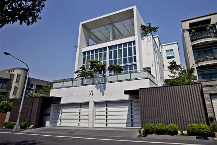 品舜開發建設企業有限公司